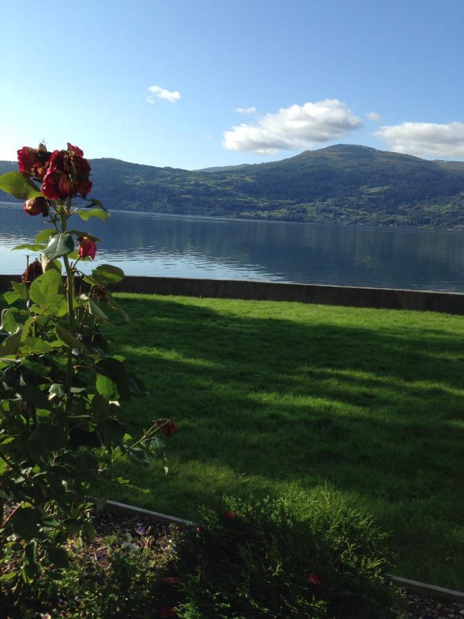 Innvik Fjordhotell Exterior foto